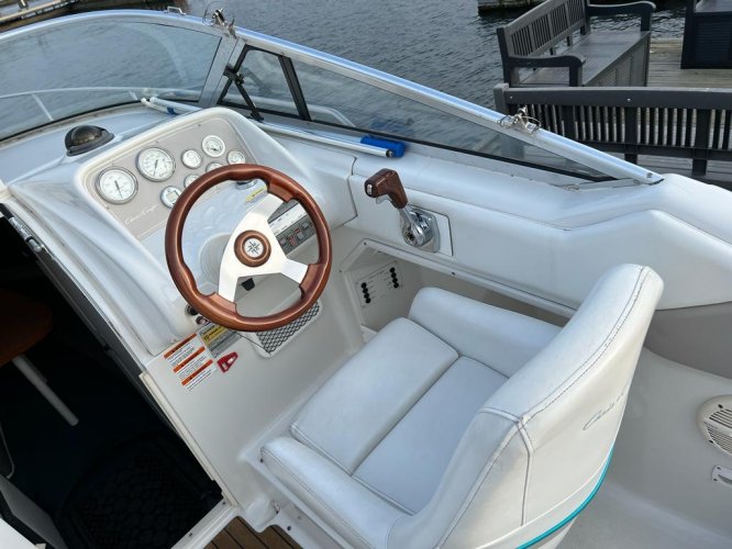 foto: 21 Chris-Craft Crowne 26