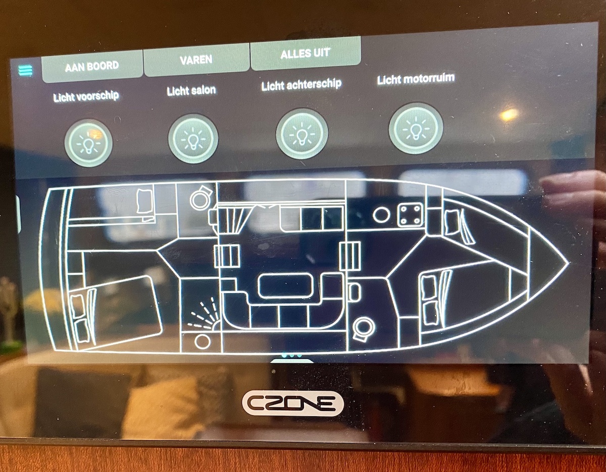 foto: 15 Privateer 37 Hybride