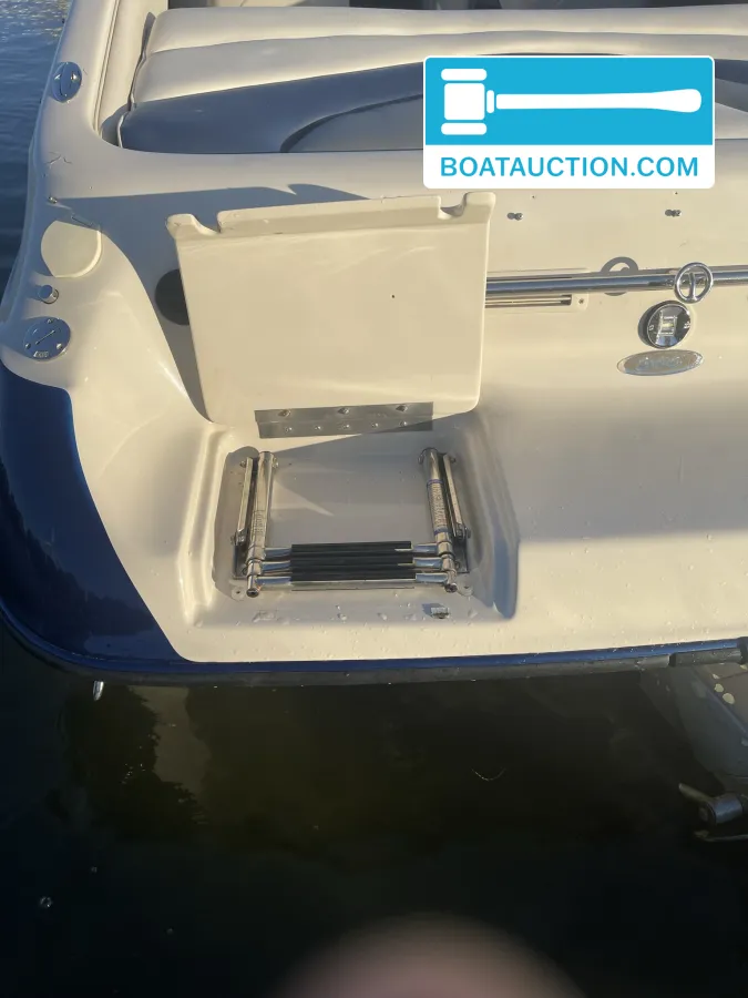 foto: 8 Crownline 266 BR
