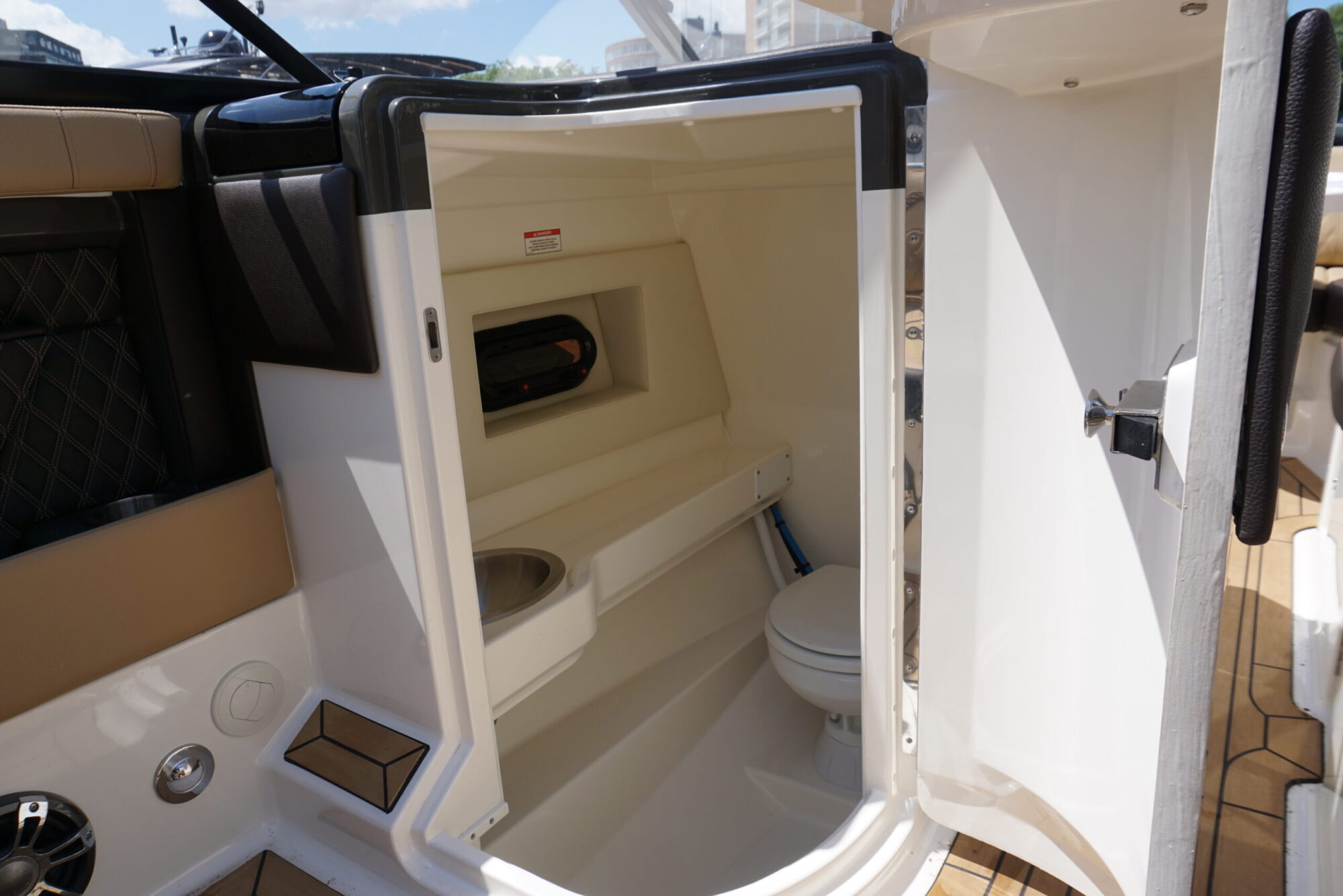 foto: 43 Sea Ray Sea Ray 250 SLX