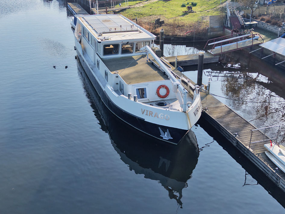 foto: 88 Motorjacht 20.18 GSOK