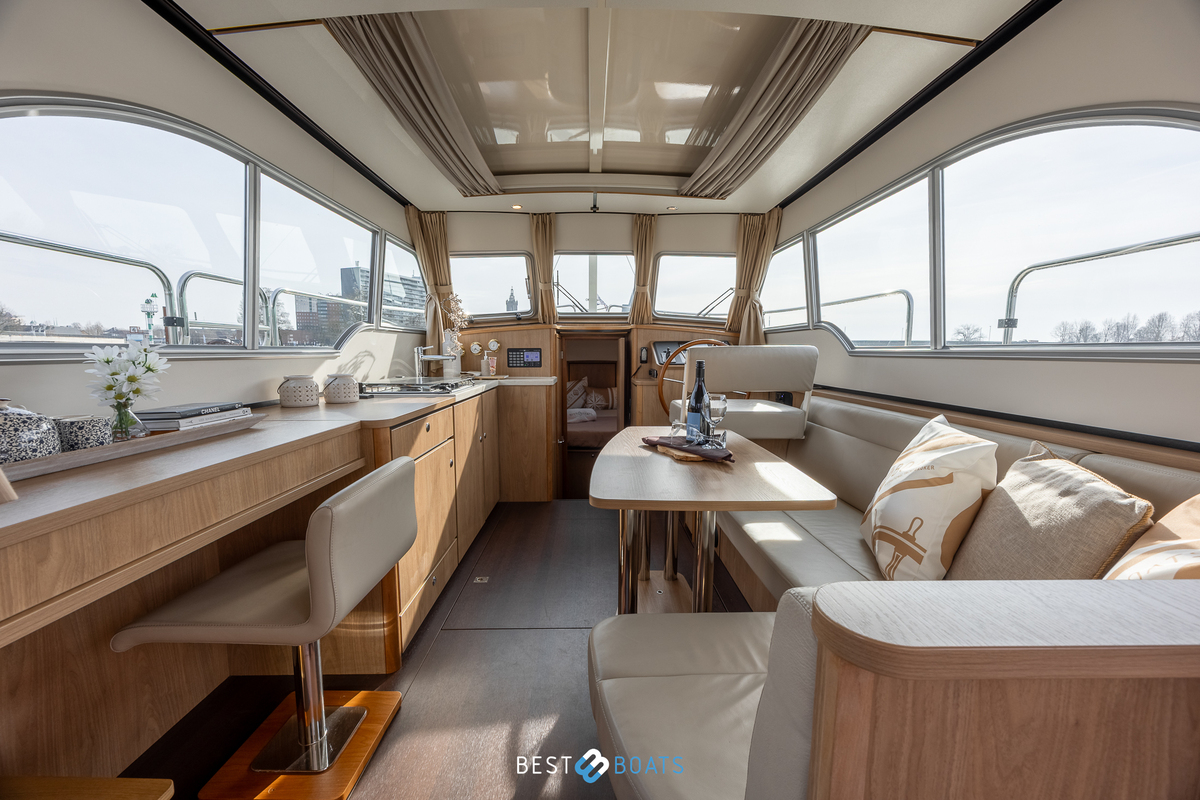 foto: 29 Linssen Grand Sturdy 30.0 Sedan Intero