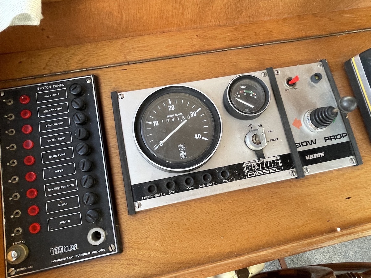 foto: 12 Crown 970 OK