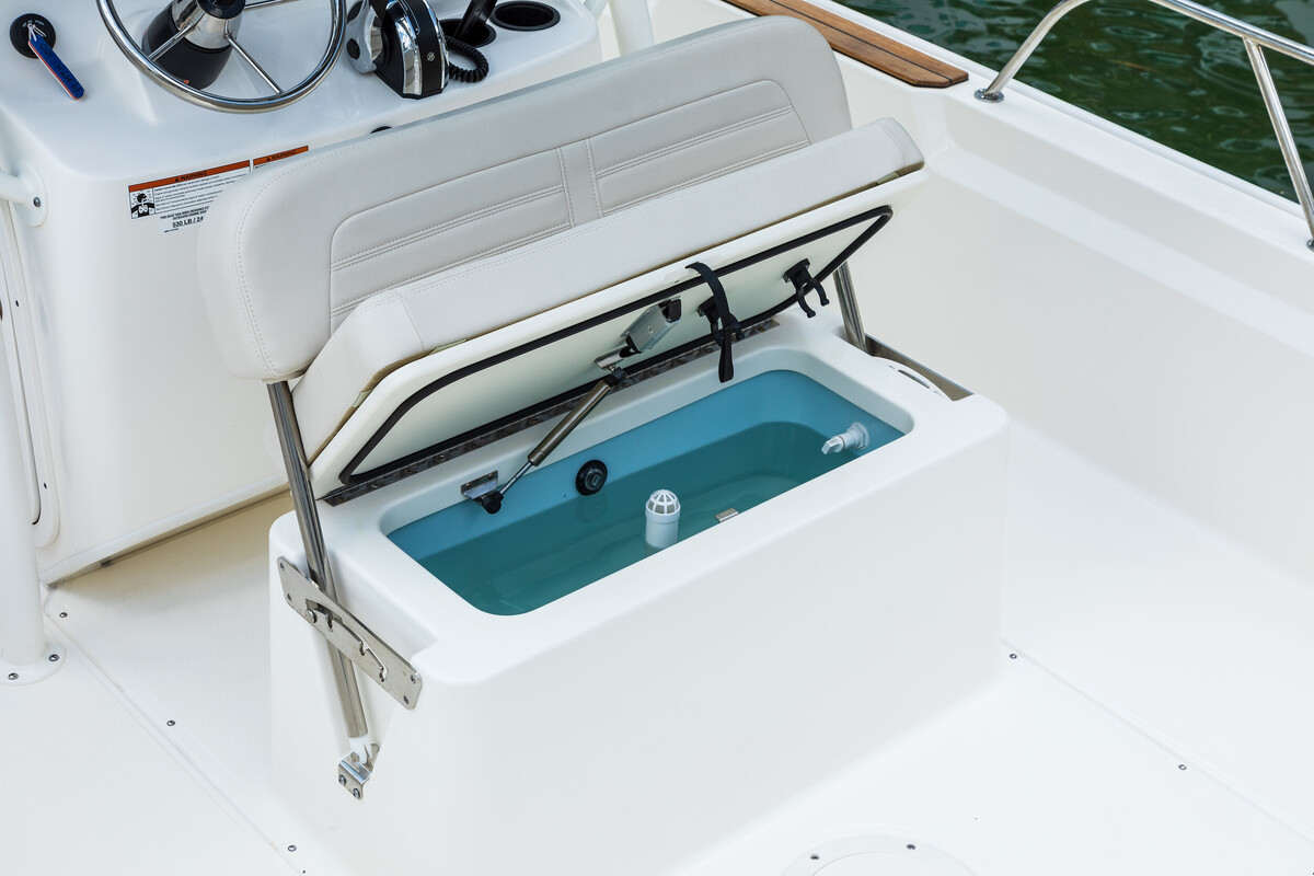 foto: 25 Boston Whaler 190 Montauk