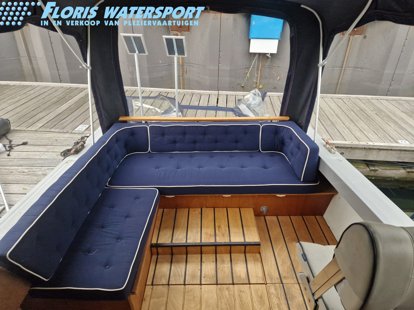foto: 10 Polaris Vedette 25