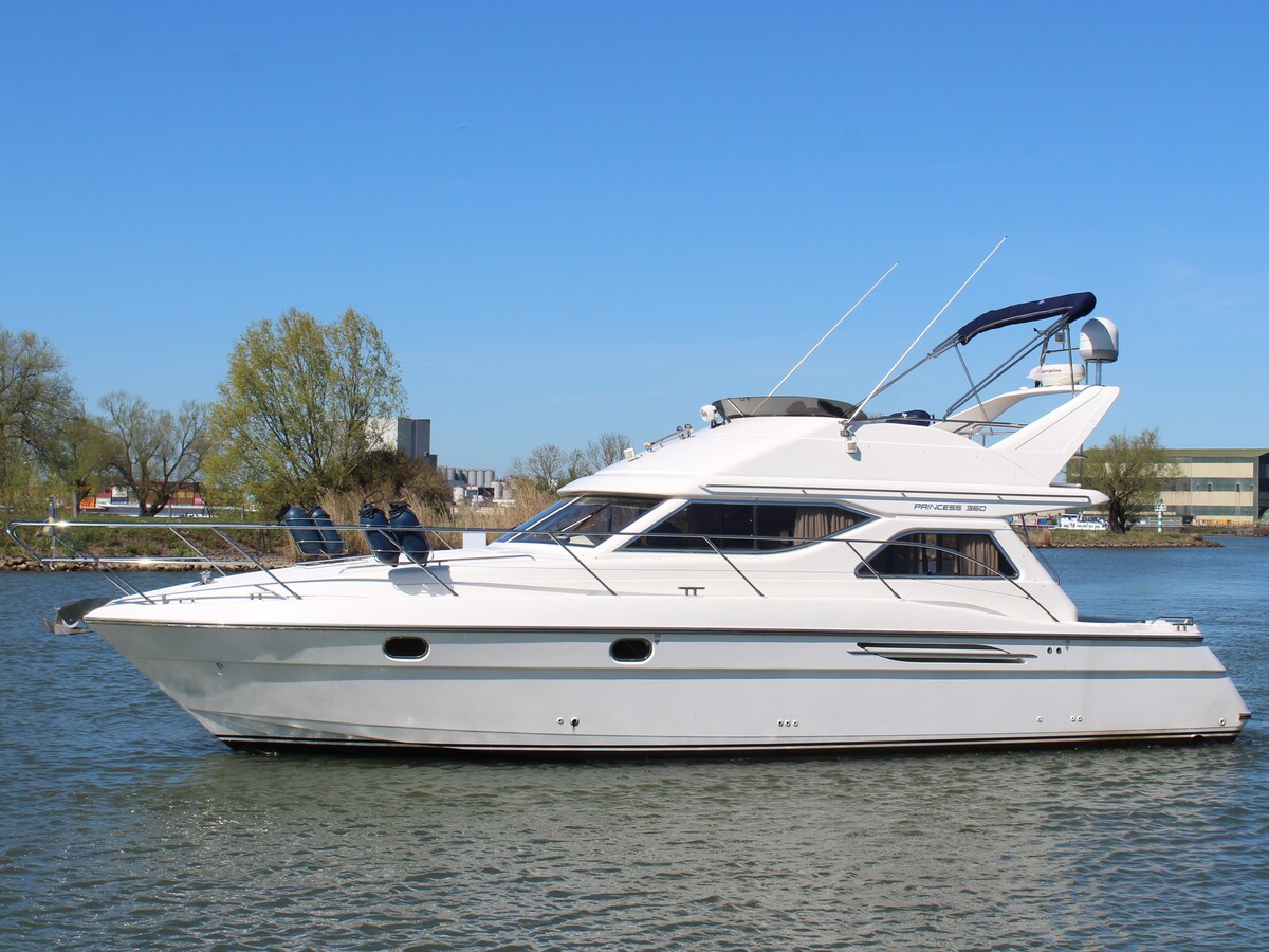 hoofdfoto: 1 Princess 360