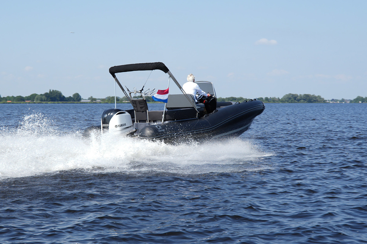 foto: 33 Zodiac N-ZO 680 