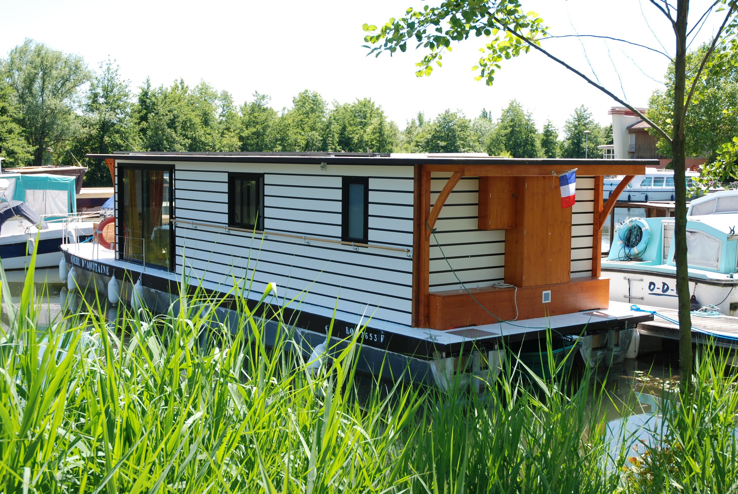 foto: 9 Solar Electrische Houseboat Catamaran Coche Standaard