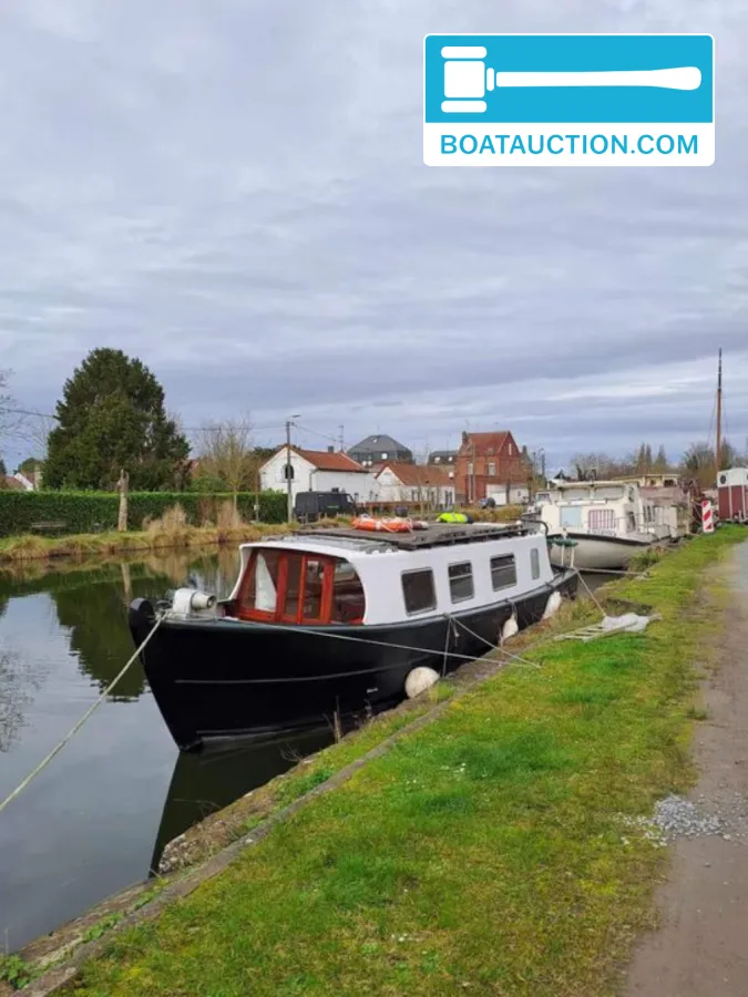 foto: 27 Narrowboat 1000