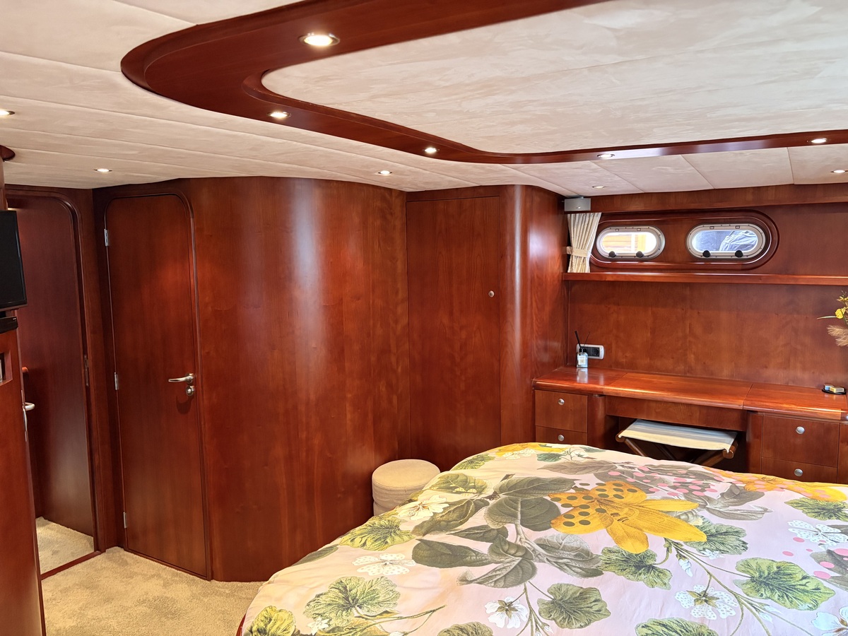 foto: 30 Pacific Prestige 190