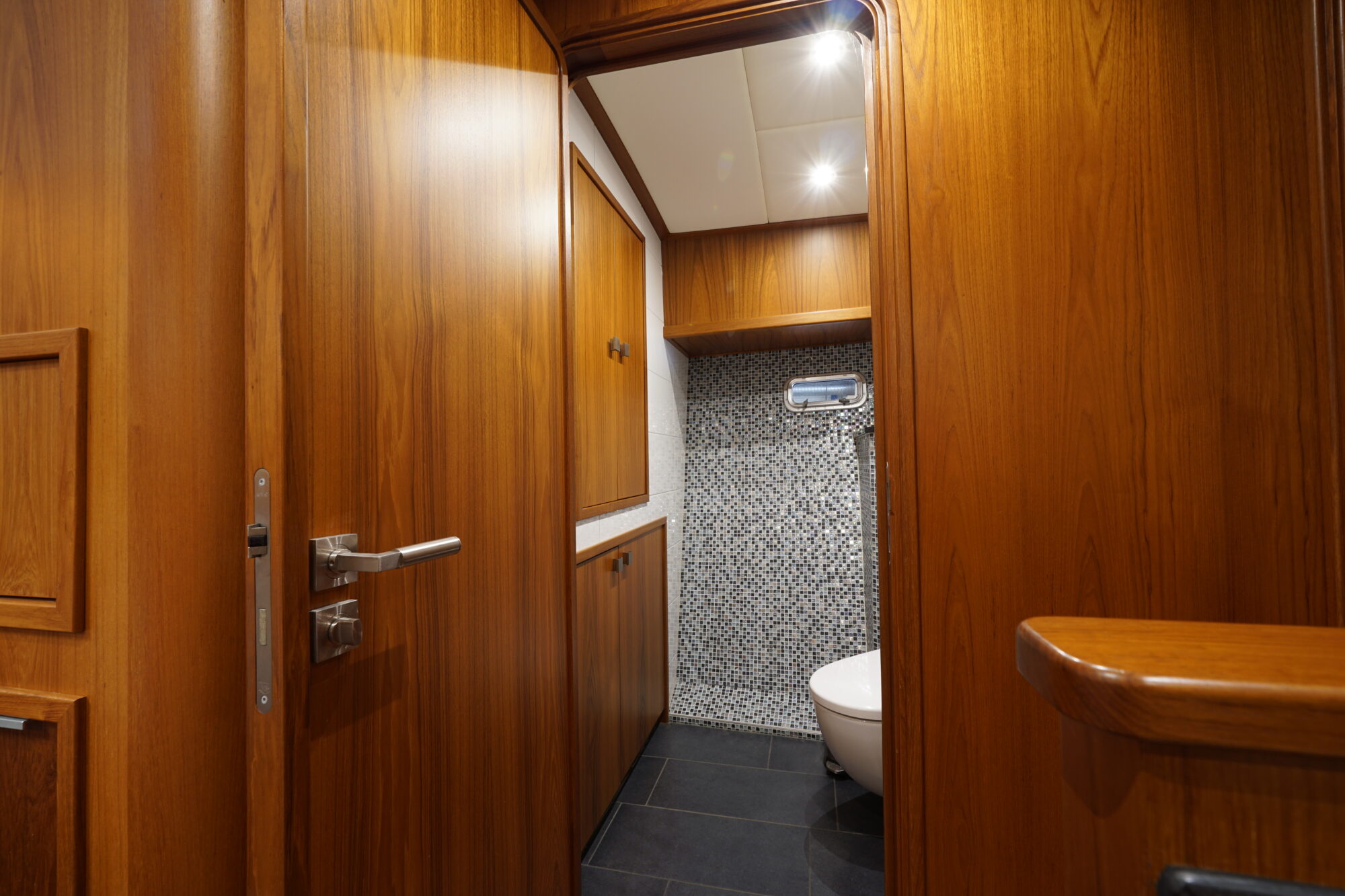 foto: 83 Custen Custen Kruiser 18.00 VS