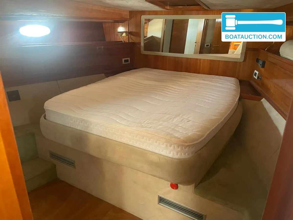 foto: 6 Piantoni 53 Flybridge