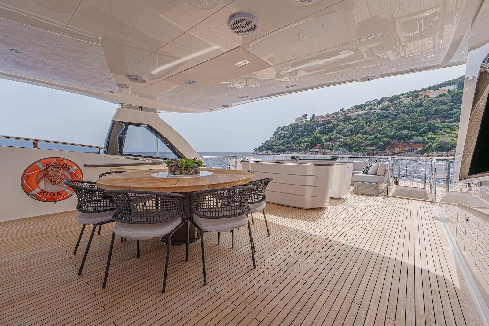 foto: 32 Princess  M 35