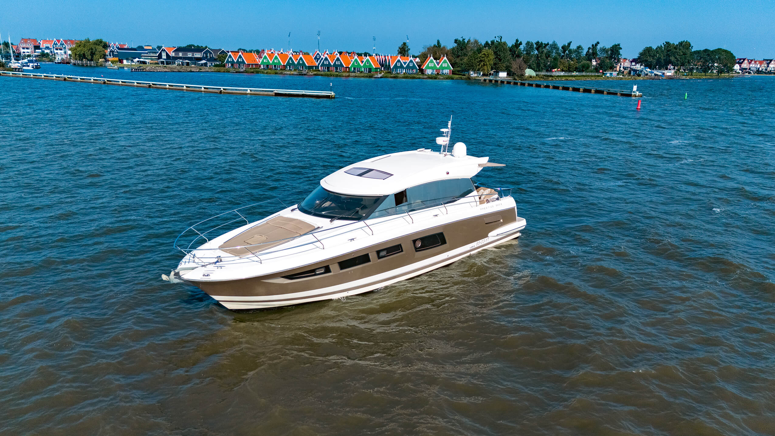 foto: 48 Prestige 500S #13