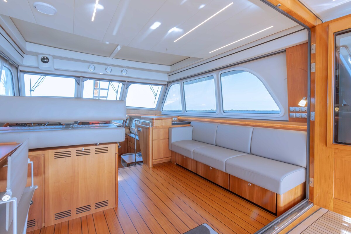 foto: 155 Linssen Grand Sturdy 590 AC Wheelhouse L-Class