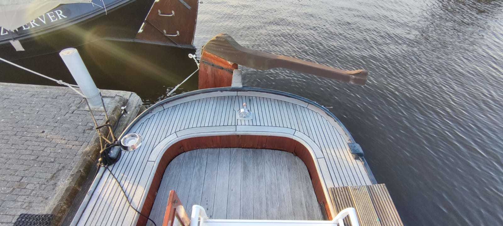 foto: 102 Tjalk 15.50