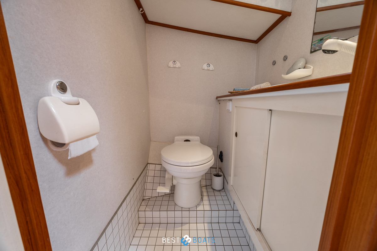 foto: 32 Linssen Classic Sturdy 400 AC Twin