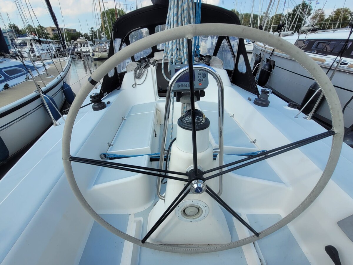 foto: 32 J Boats J105