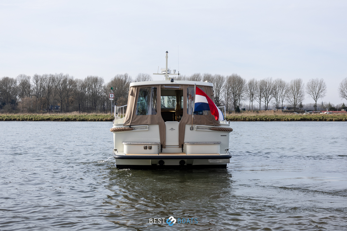 foto: 30 Linssen Grand Sturdy 30.0 Sedan Intero