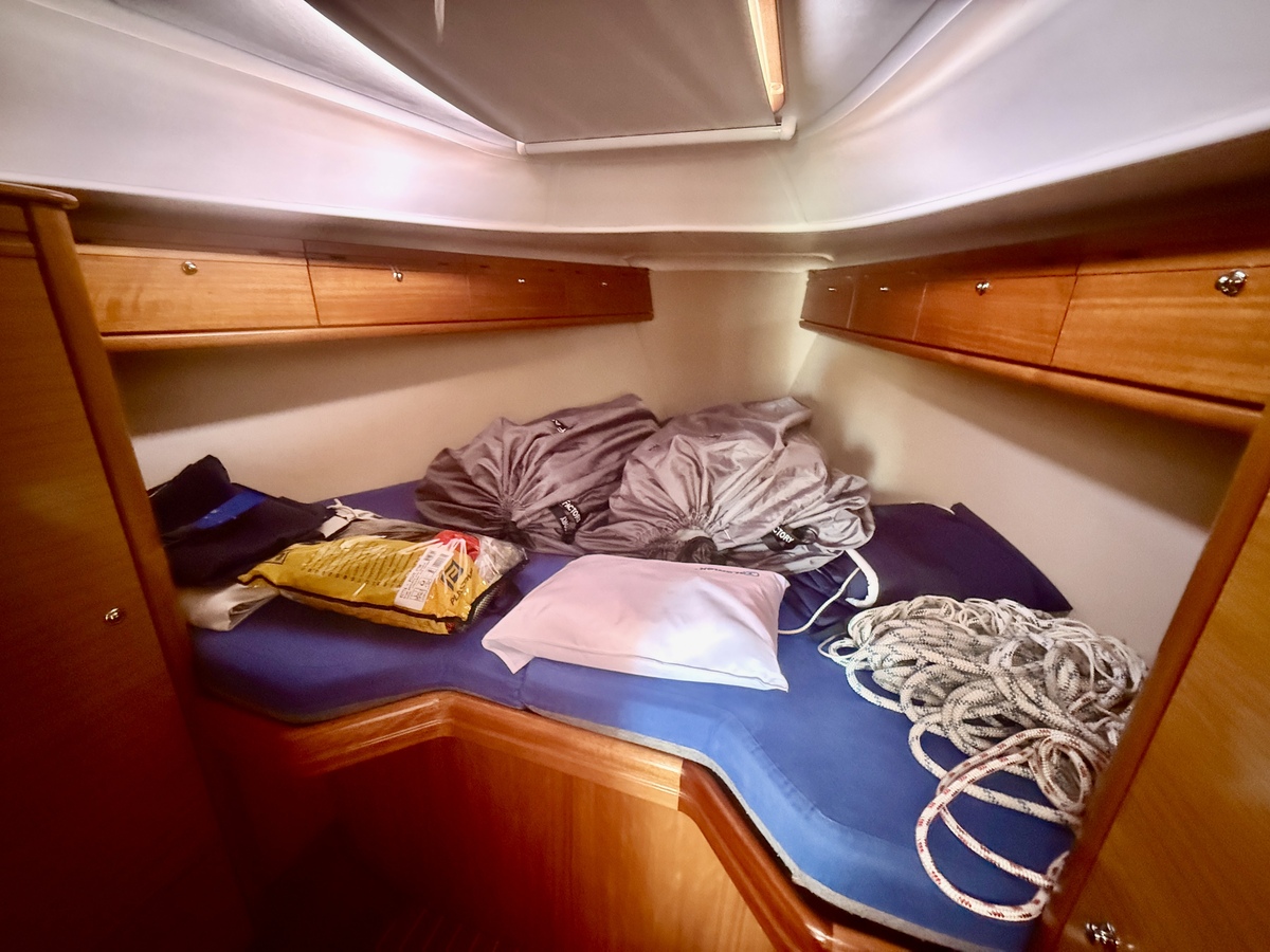foto: 28 Bavaria  33 Cruiser