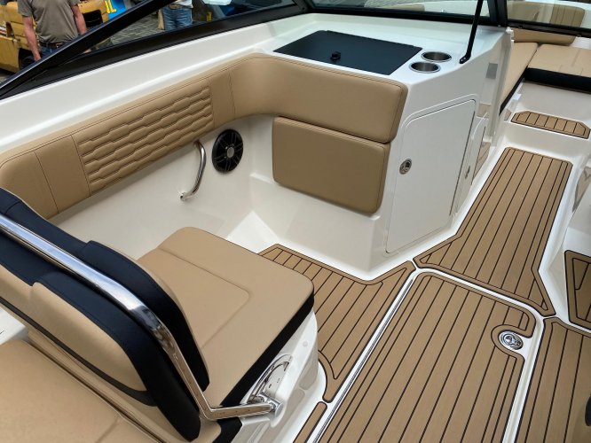 foto: 7 Sea Ray SPX 210 DEMO
