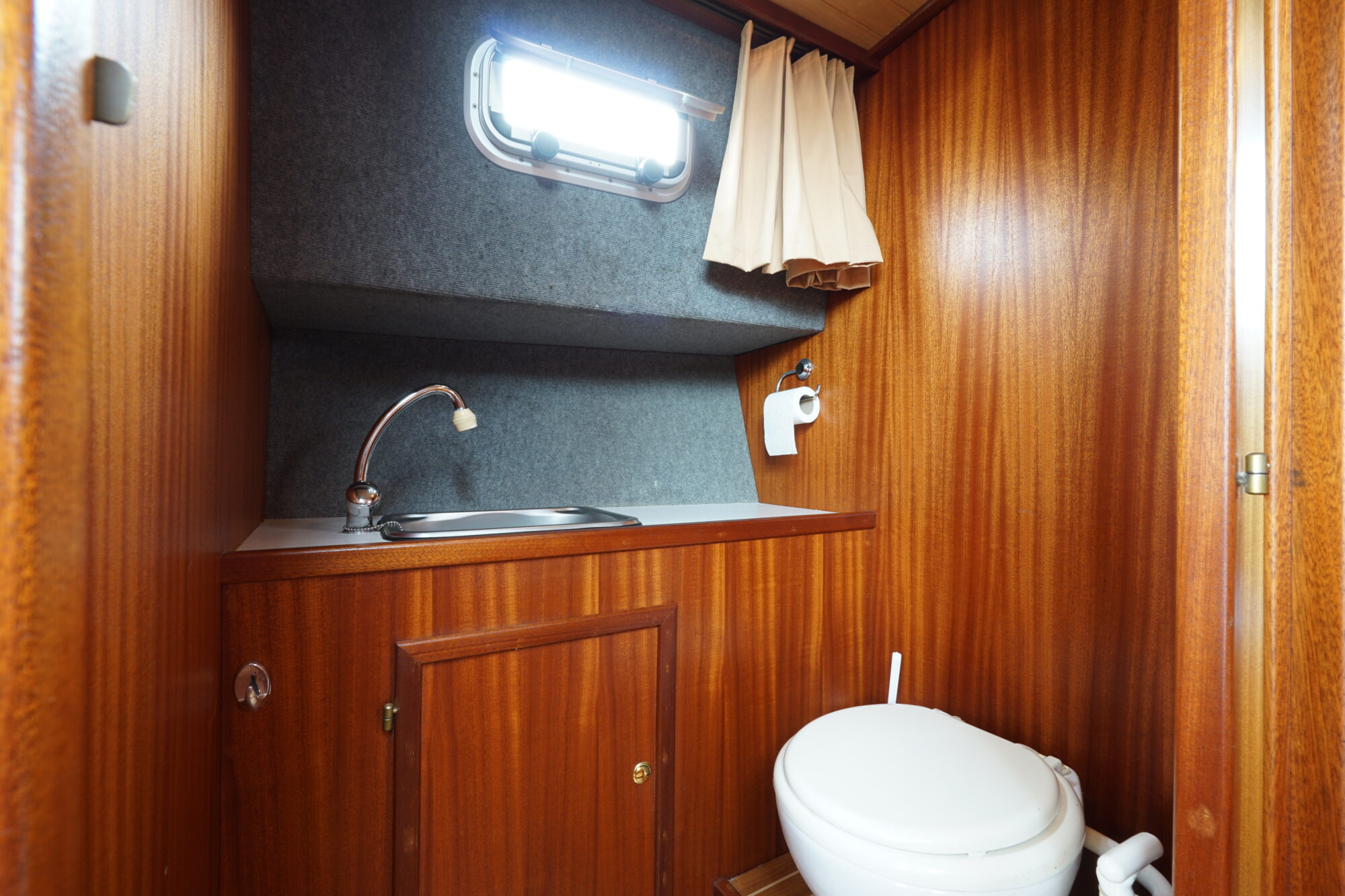 foto: 31 Bege Bege Kruiser 9.00 OK