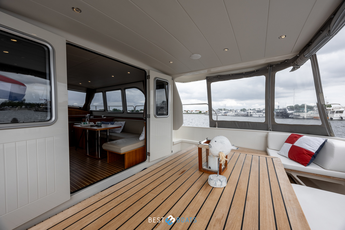 foto: 30 Linssen Grand Sturdy 410 Sedan