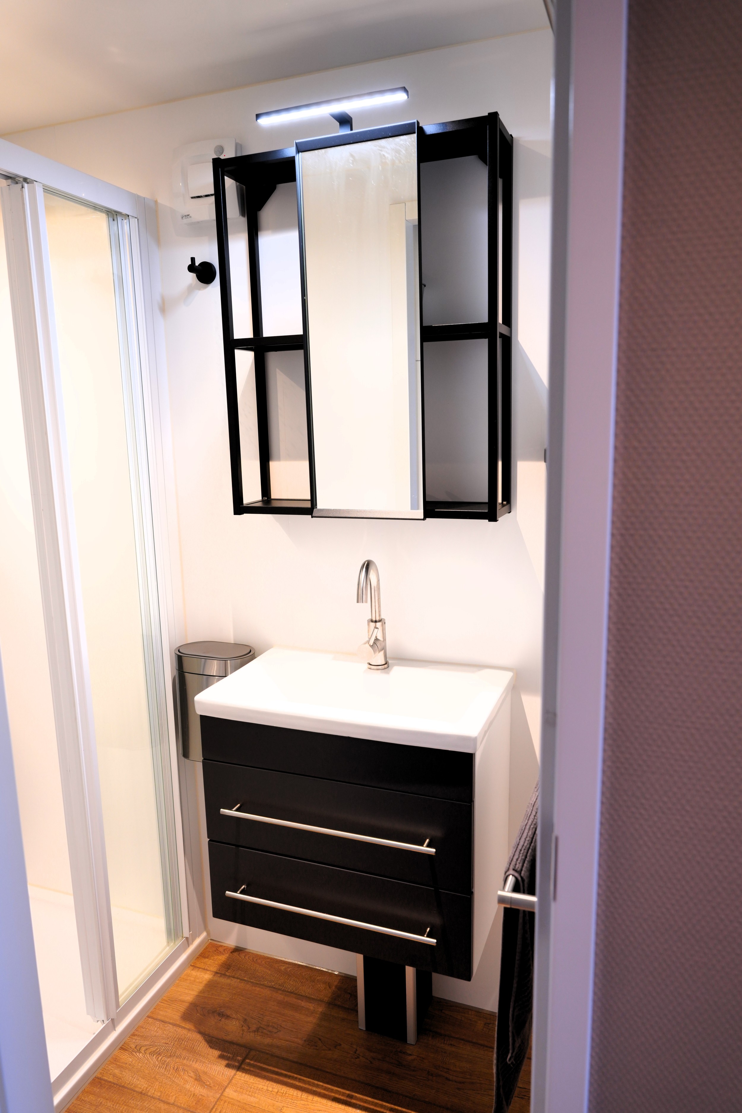 foto: 45 Castalia Met Koopligplaats 1460 X 500 Special Houseboat