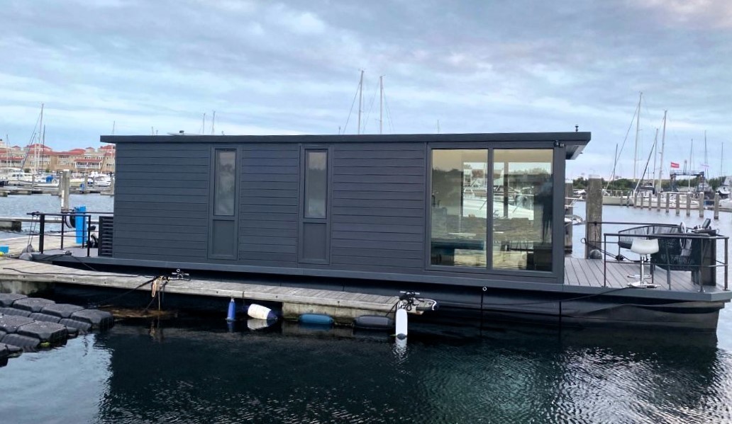 foto: 14 Havenlodge Castalia Houseboat Met Ligplaats