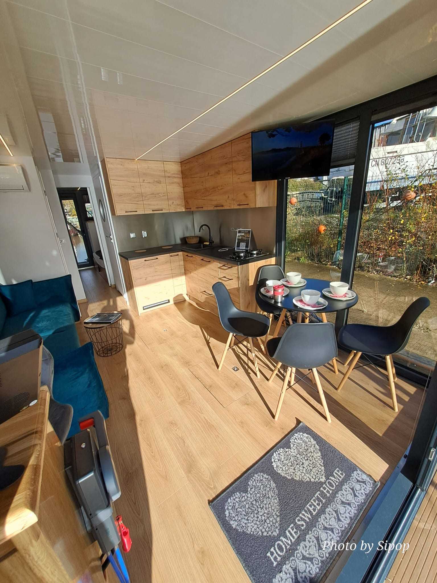foto: 35 Campi 360 Houseboat
