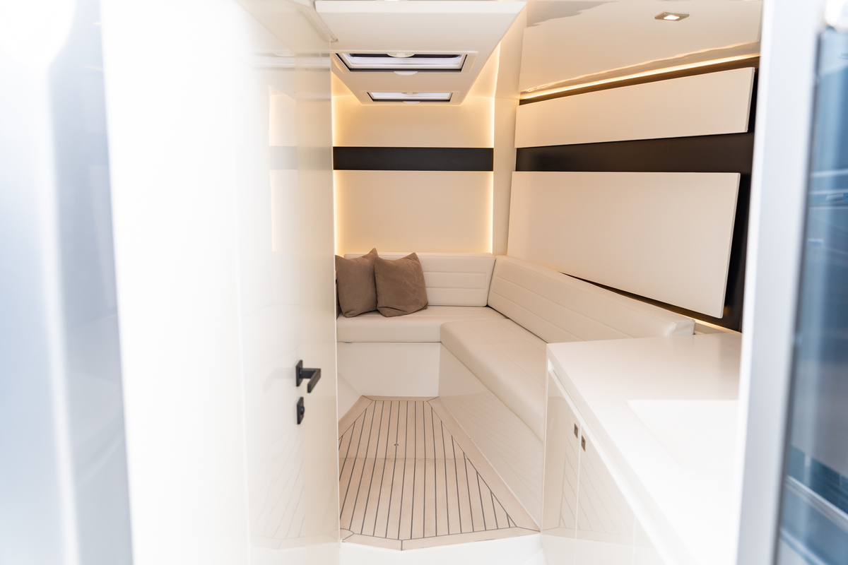 foto: 27 Van Dutch 40 