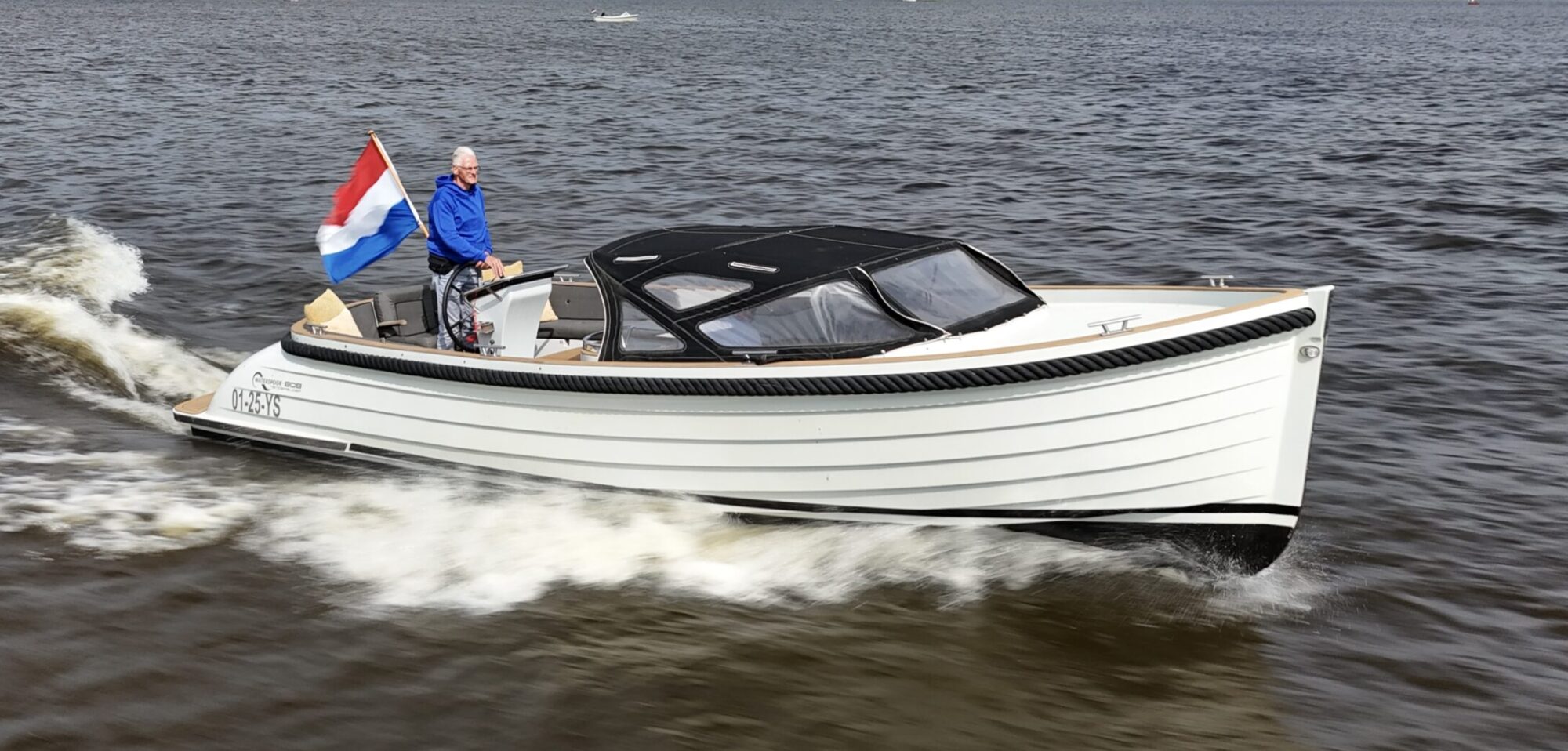 hoofdfoto: 1 Derone 990