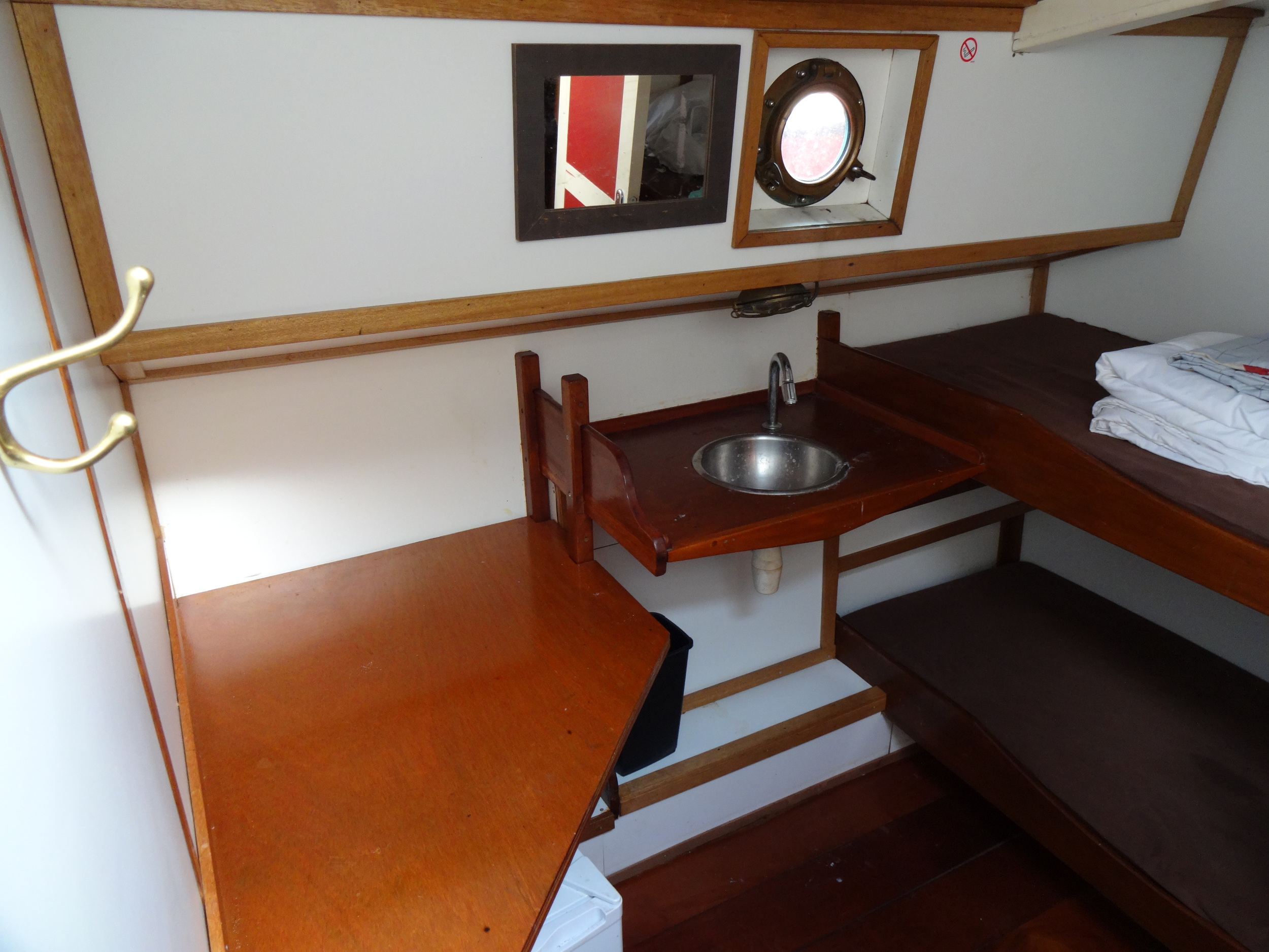 foto: 28 Hasselteraak 24.00 Charter/woonschip