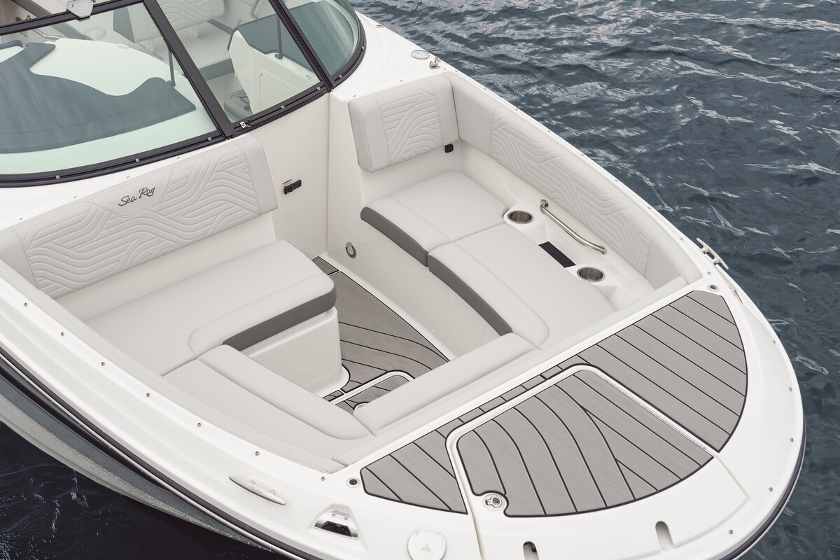 foto: 30 Sea Ray SDX 270 Surf