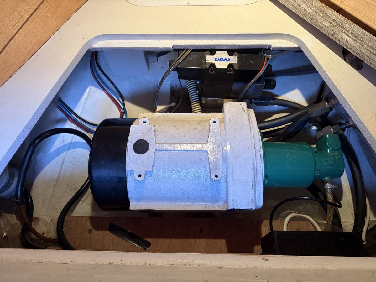 foto: 77 De Jong 12.50 One Off S-spant jachthek