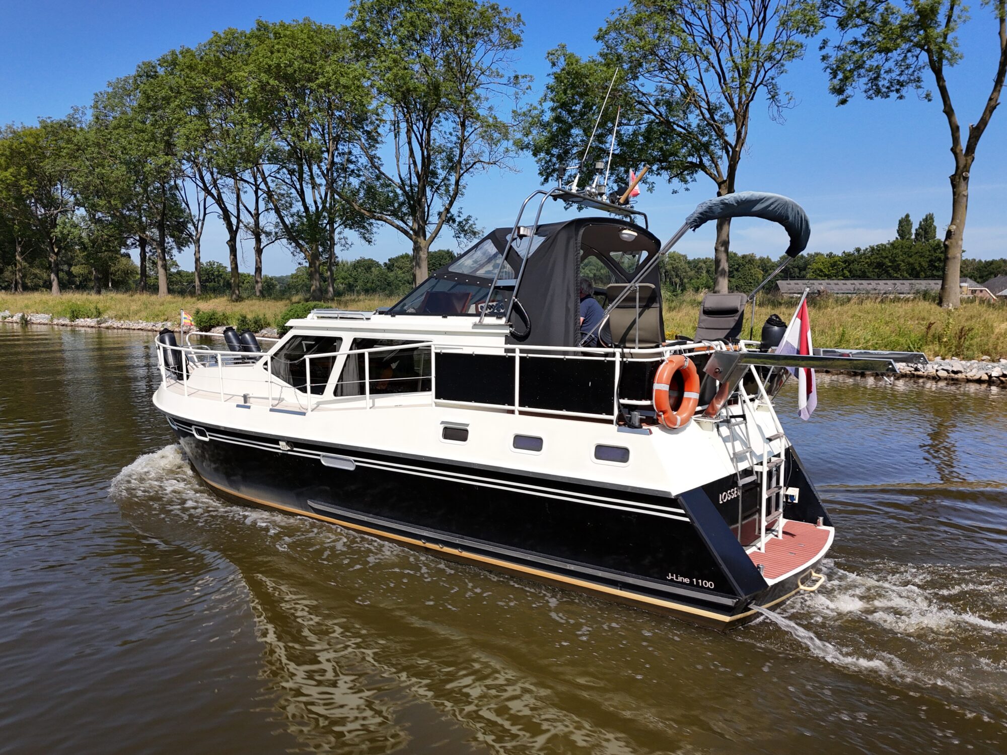 foto: 40 Hemmes Hemmes Kruiser J-Line 11.00 AK Cabrio