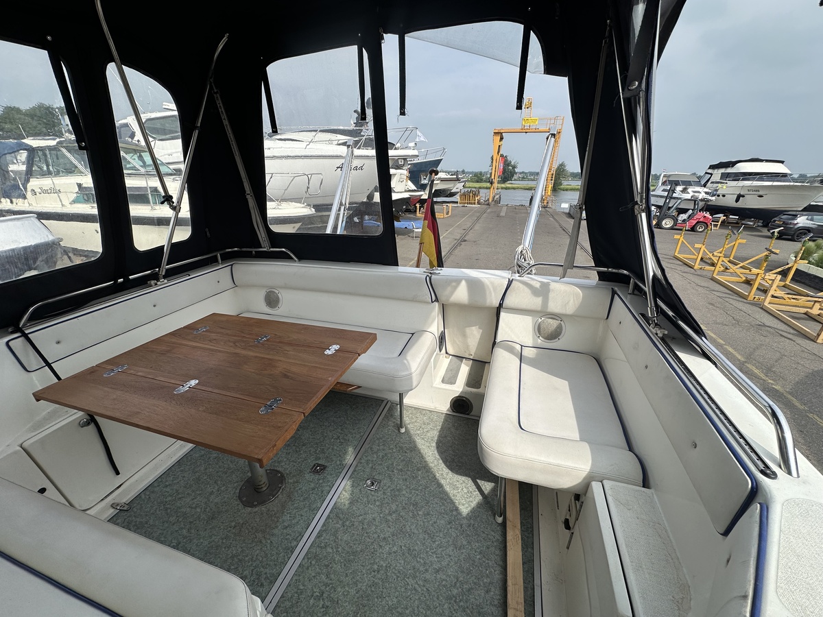 foto: 20 Sealine  255 Family 