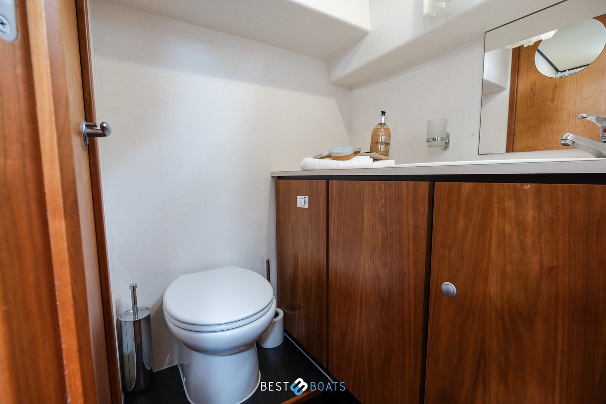 foto: 34 Linssen Grand Sturdy 34.9 AC