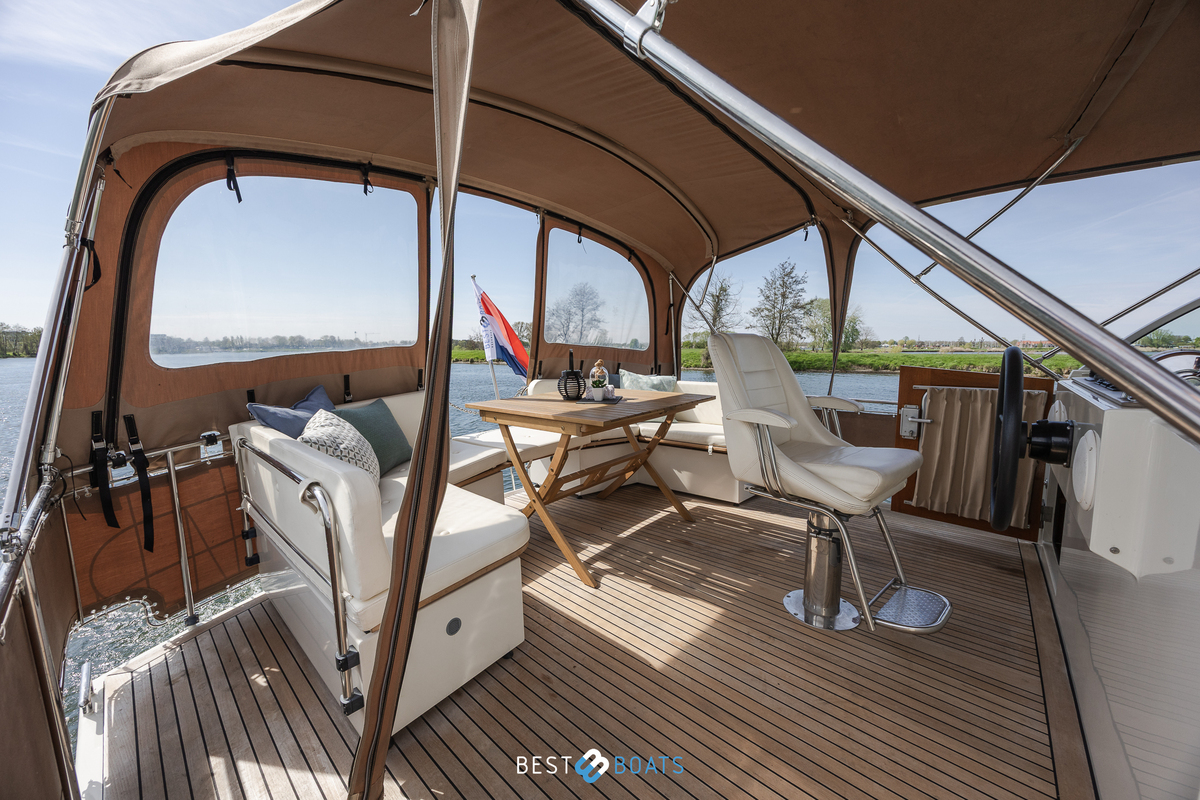 foto: 44 Linssen Grand Sturdy 43.9 AC
