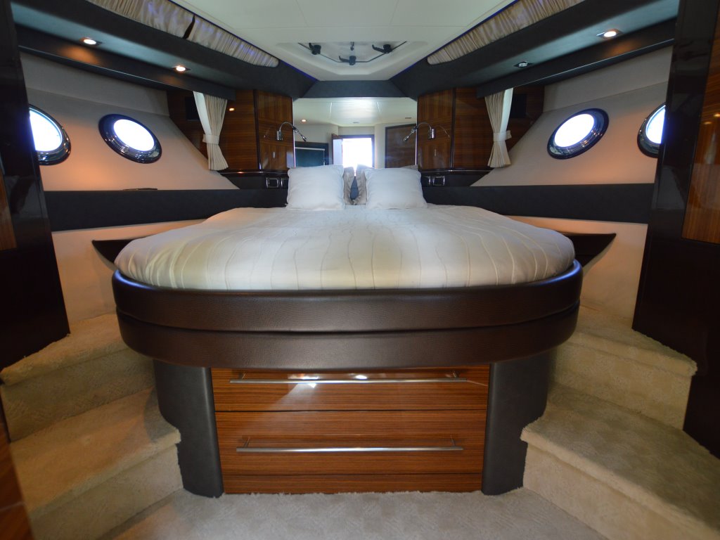 foto: 27 Marquis 500 sport yacht