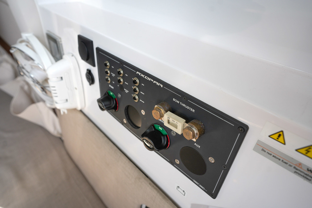 foto: 34 Axopar 28 Cabin