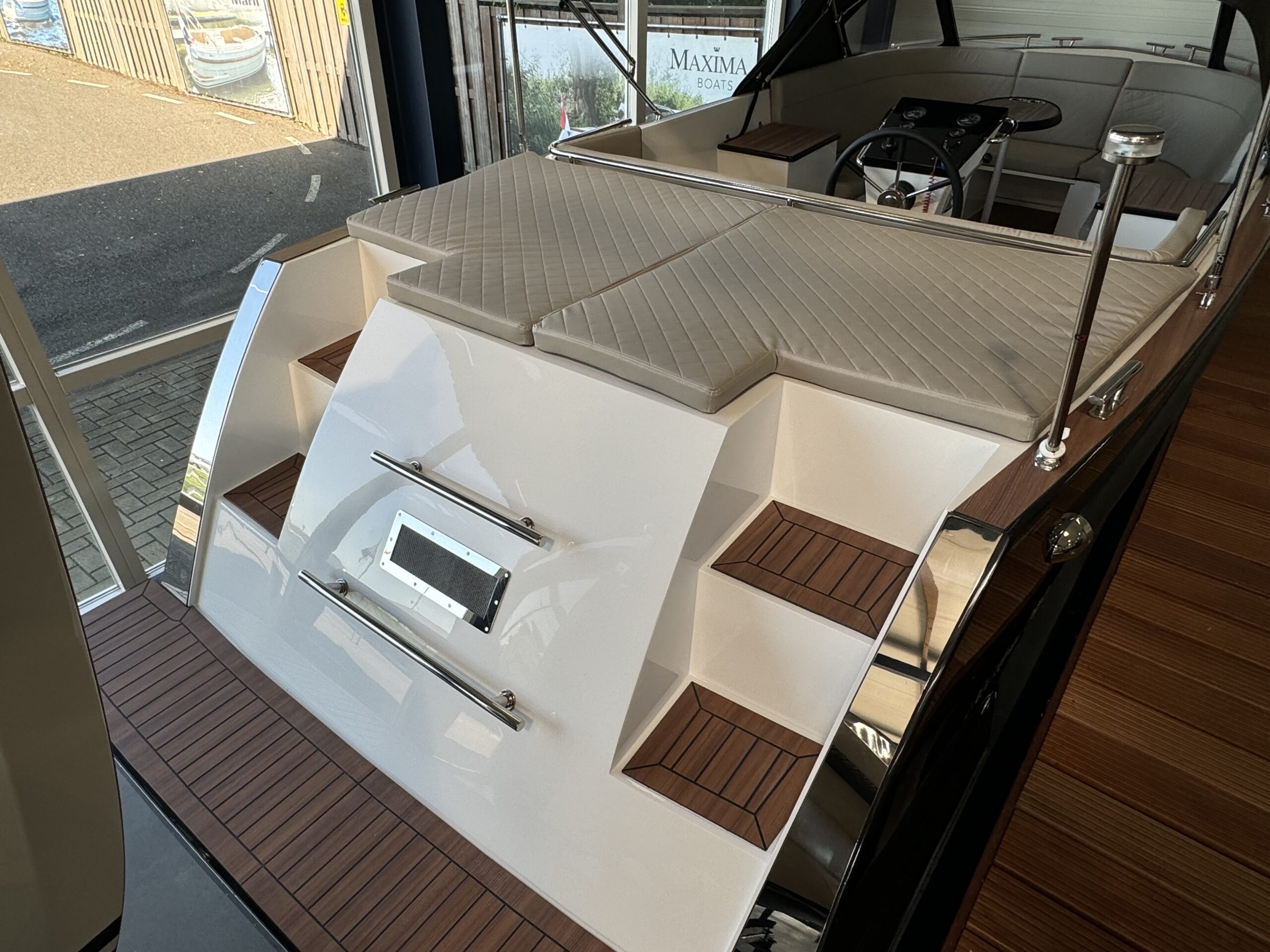 foto: 12 Maxima 730 (Demonstratieboot)