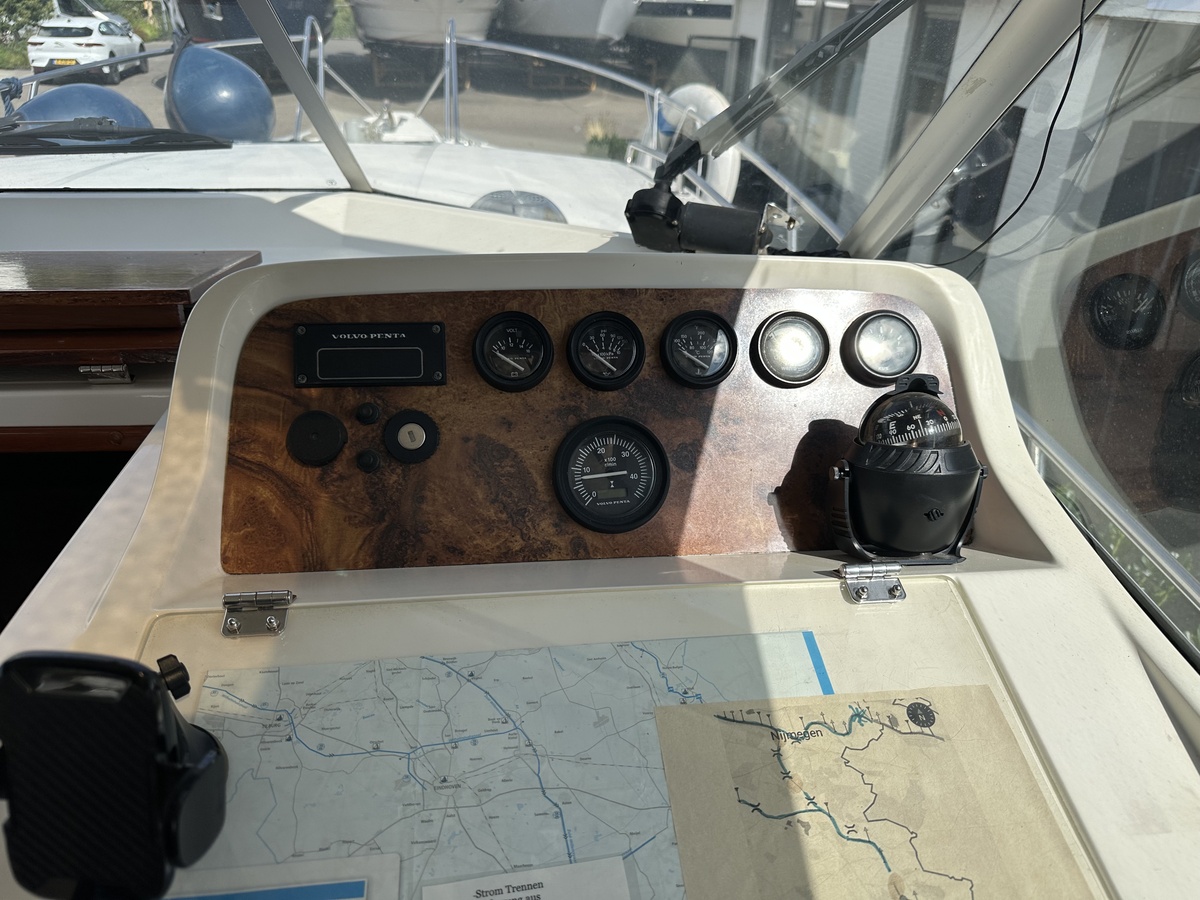 foto: 20 Marex 277 Consul 