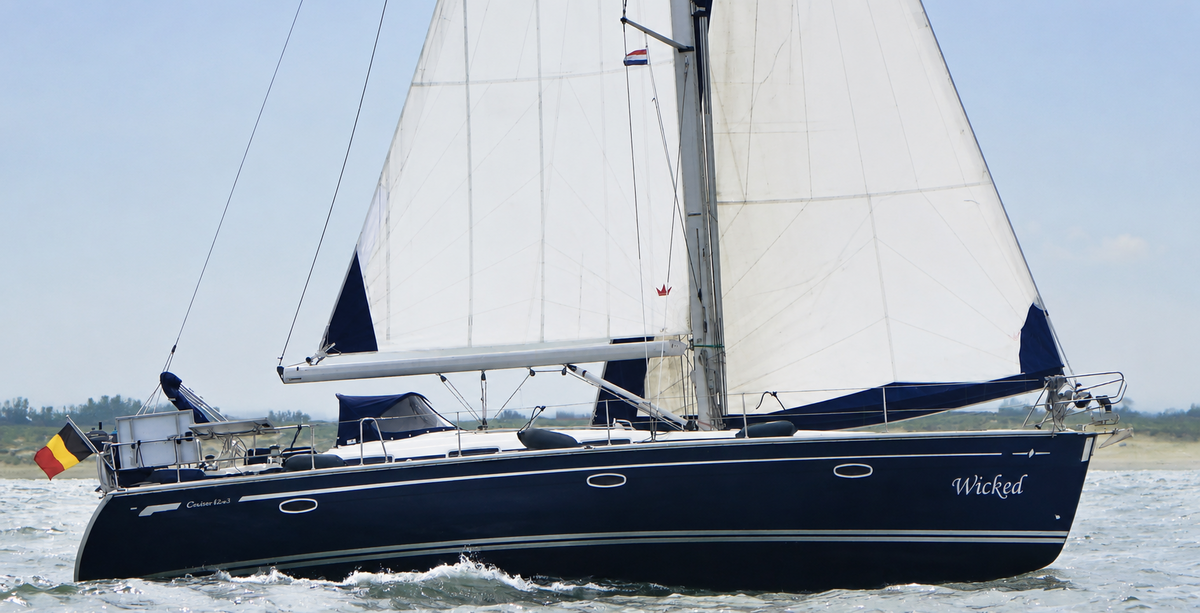 foto: 34 Bavaria 42-3 Custom Line