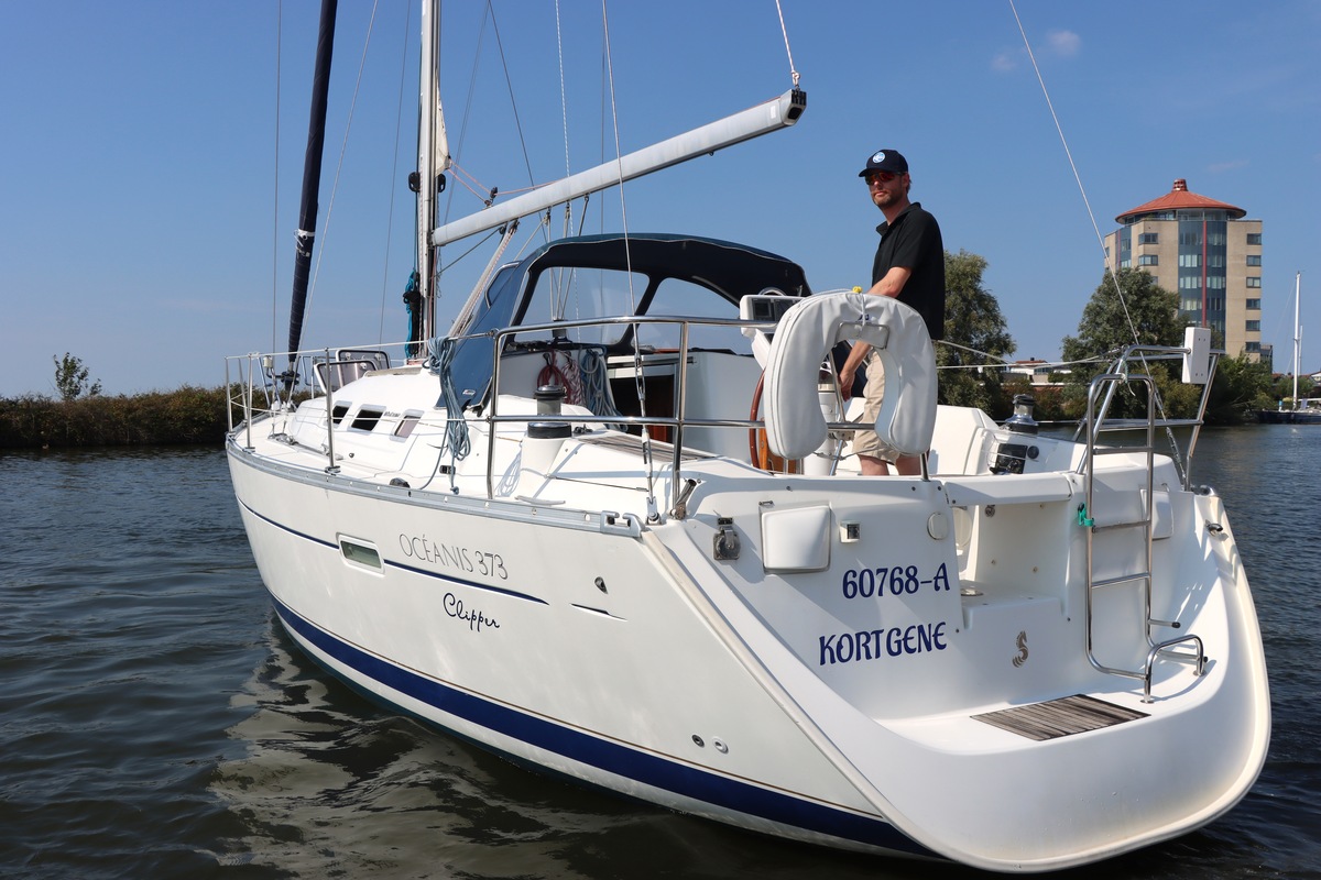 foto: 69 BENETEAU OCEANIS CLIPPER 373