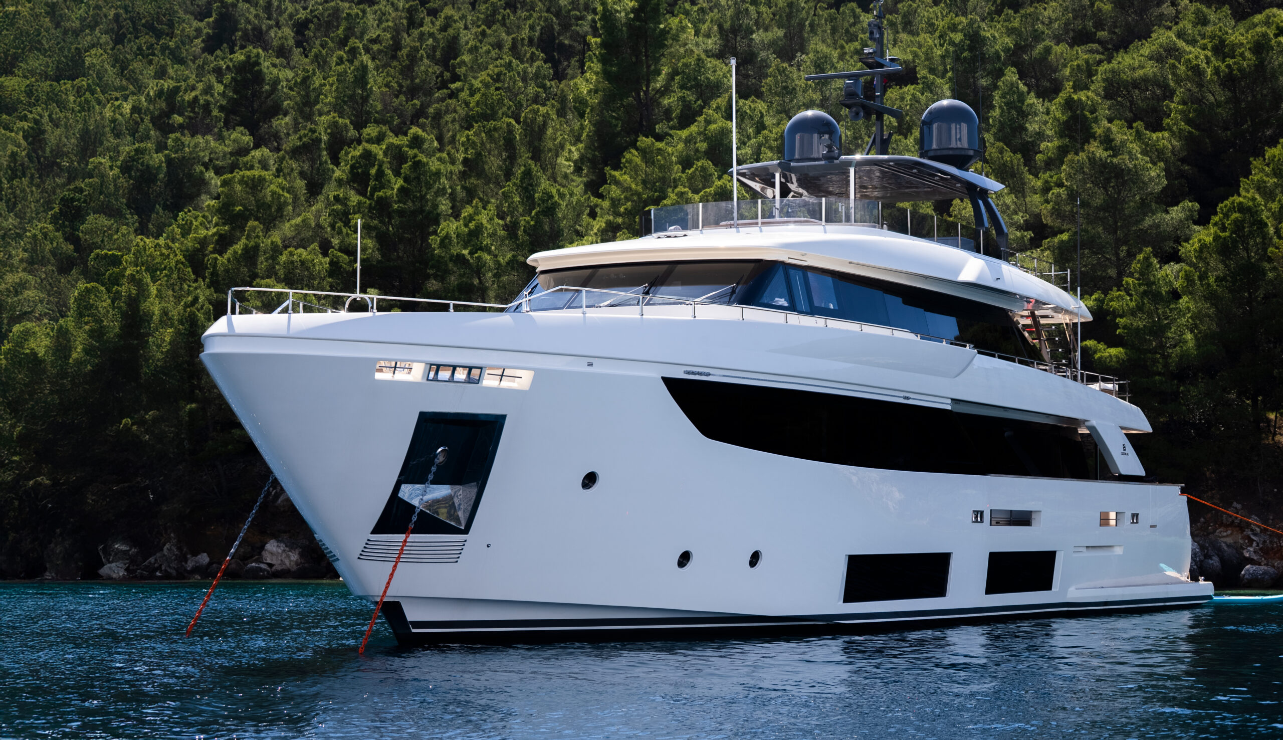 foto: 88 Custom Line Navetta 33
