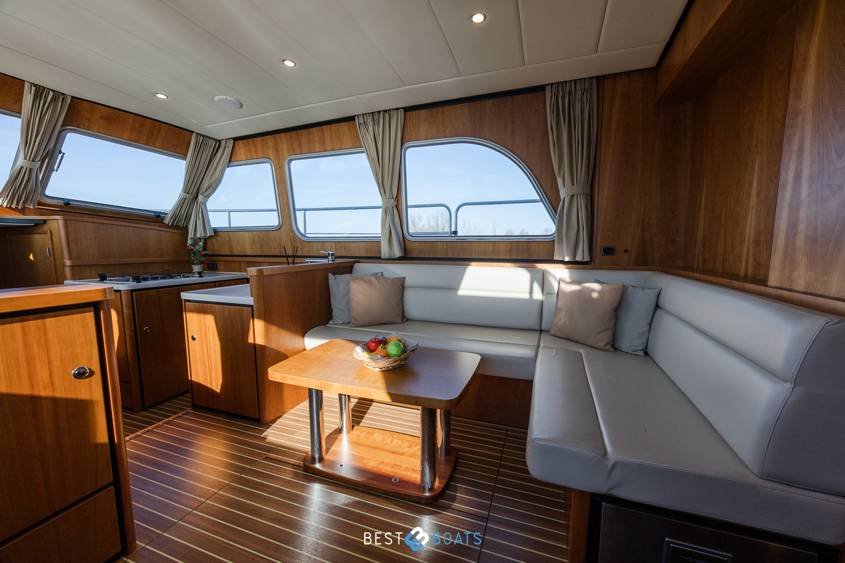 foto: 40 Linssen  Grand Sturdy 40.0 AC
