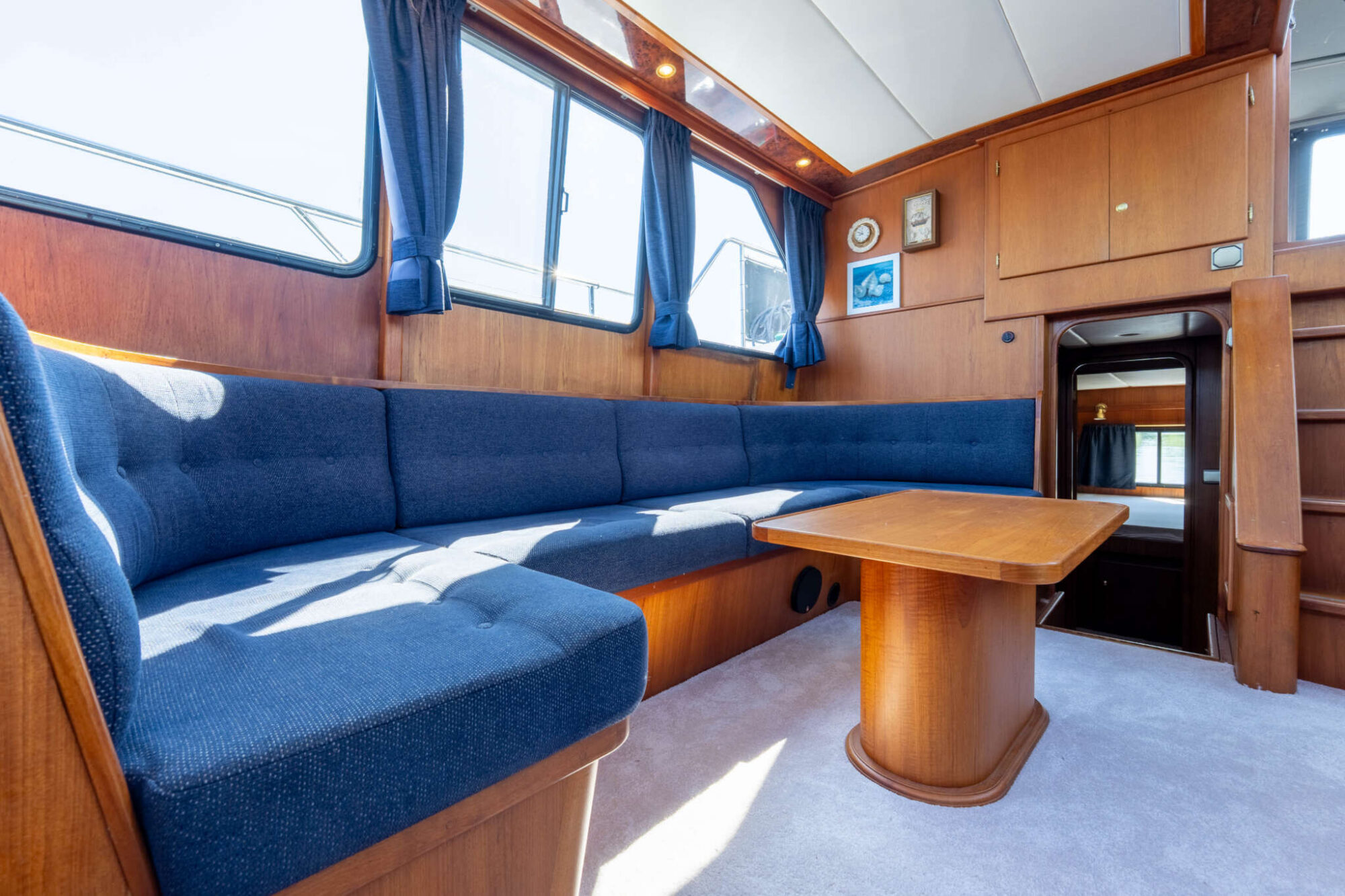 foto: 69 Explorer Explorer Classic 14.00 AK Cabrio