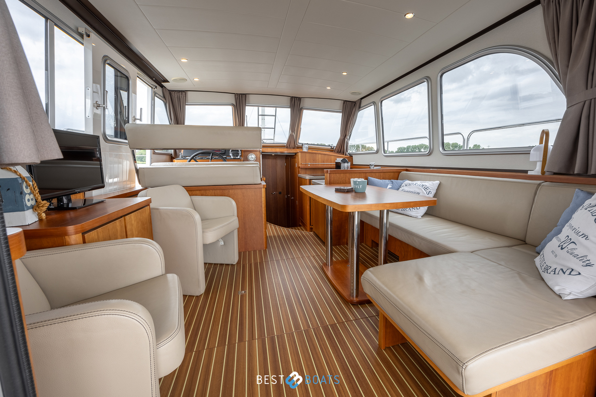 foto: 31 Linssen Grand Sturdy 410 Sedan