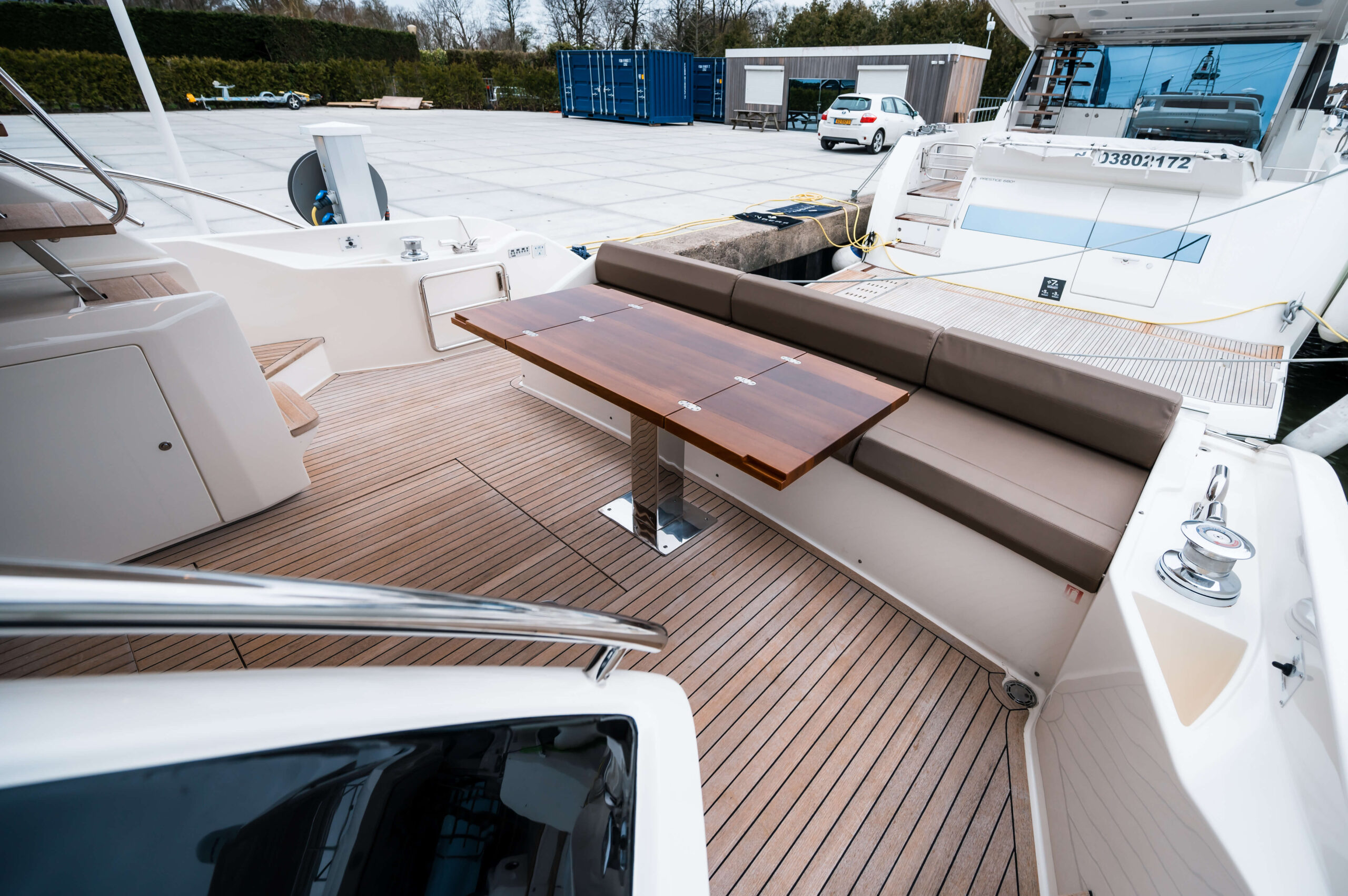 foto: 62 Ferretti Yachts 550
